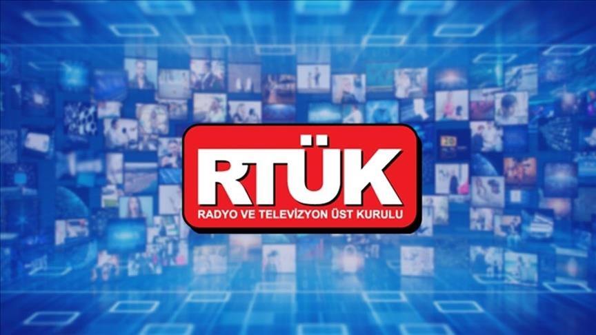 4) RTÜK ve Medya Etiği: Medya kuruluşlarının uyması gereken ⁣etik kurallar