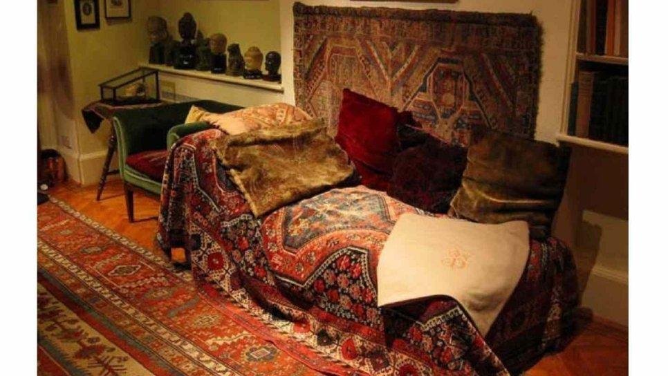 3) Psikoanaliz, Freud’un ⁢geliştirdiği kişilik teorisine​ dayanır