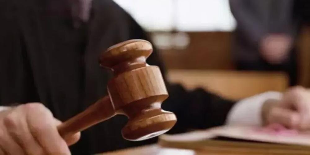 8) Yürütme İhlalleri: yasaların‌ ihlali durumunda sorumluluk taşır