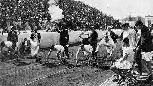 5) İlk modern Olimpiyat Oyunları 1896 yılında yapıldı