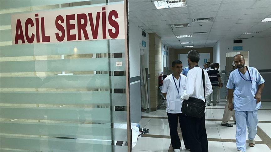 4) Klinik destek elemanı için gerekli eğitim ve sertifikalar