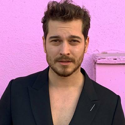 10) Çağatay Ulusoy ve Duygu Sarışın: Anılarını Canlandıran Gezi Turu