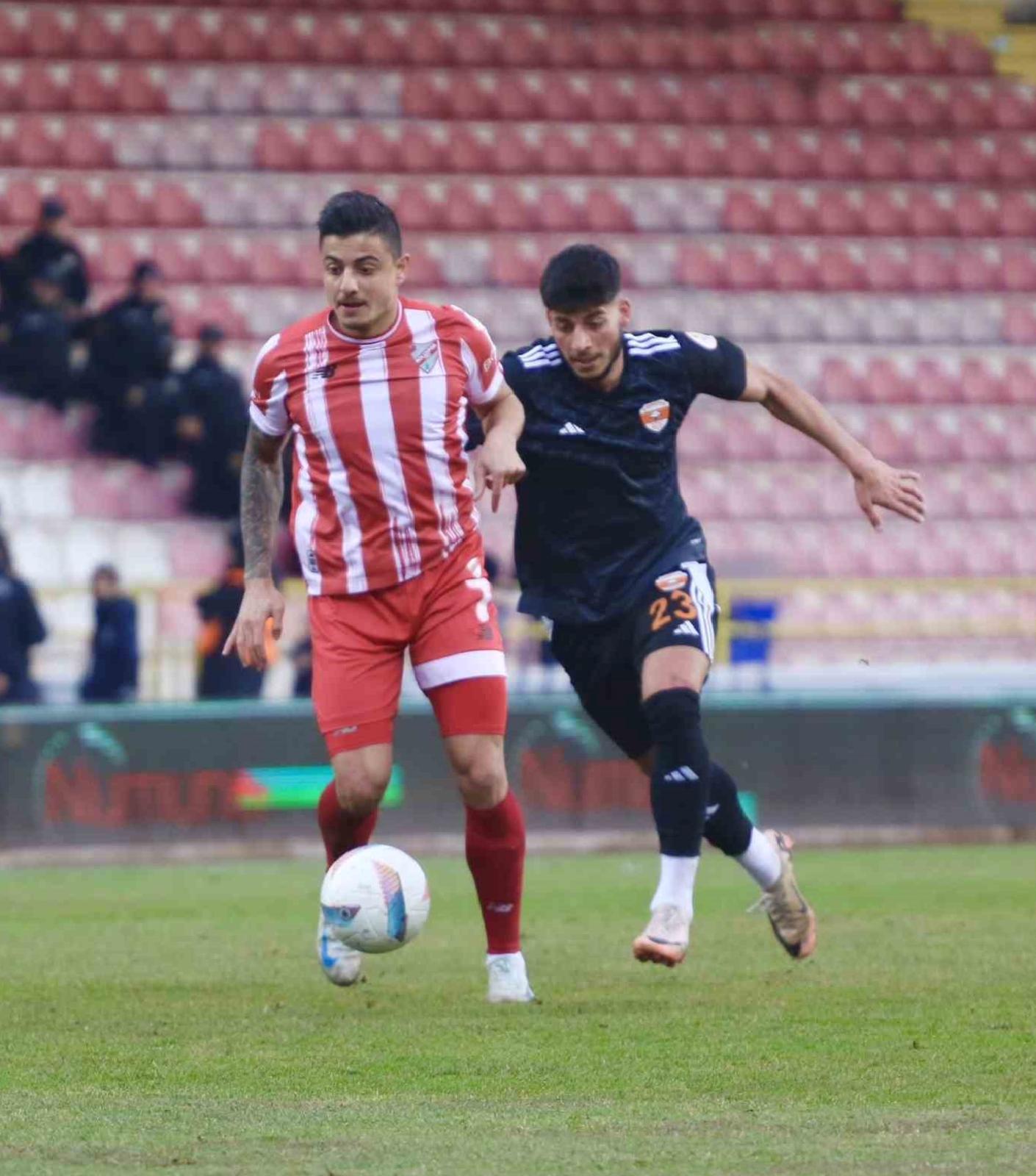 Boluspor, Adanaspor'u 3-1 Yenerek İleriye Taşındı