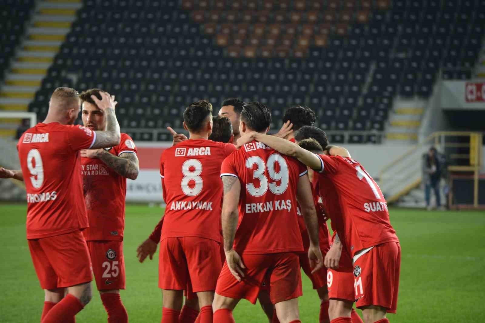 Çorum FK, Bandırmaspor'u Mağlup Ederek Farkı Açtı