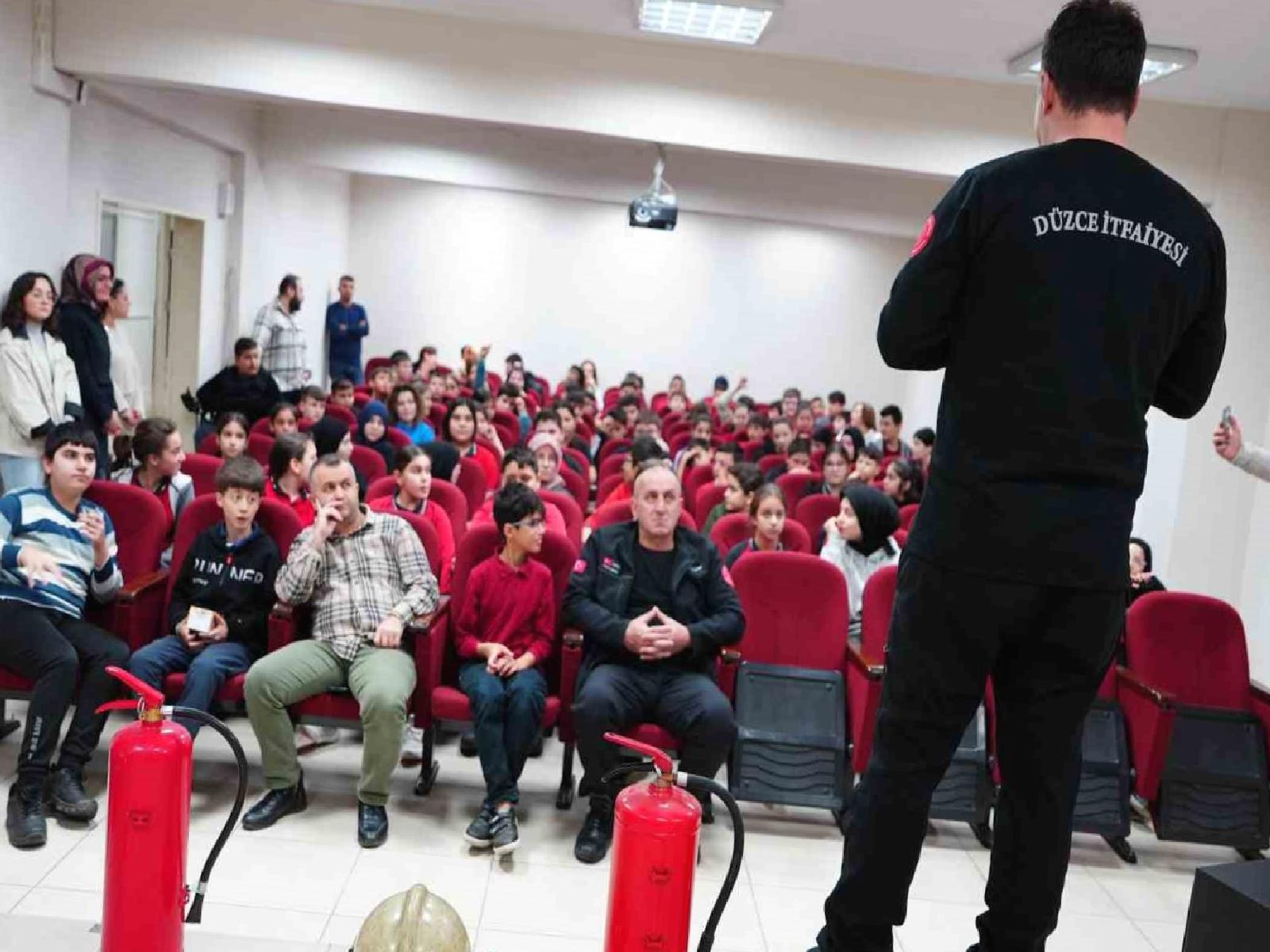 Eğlenerek Öğrenme Deneyimi: Hem Eğlence Hem Bilgi