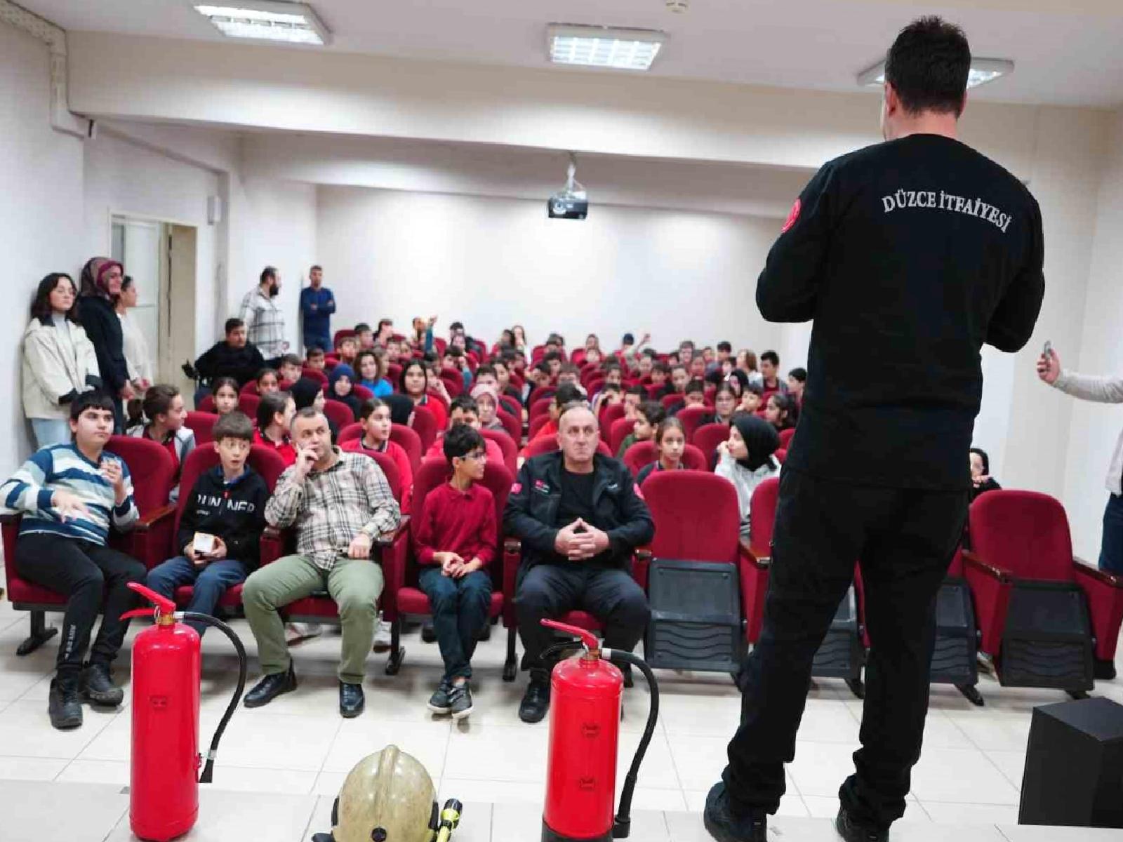 Eğlenerek Öğrenmek: Keyifli Eğitim Deneyimleri