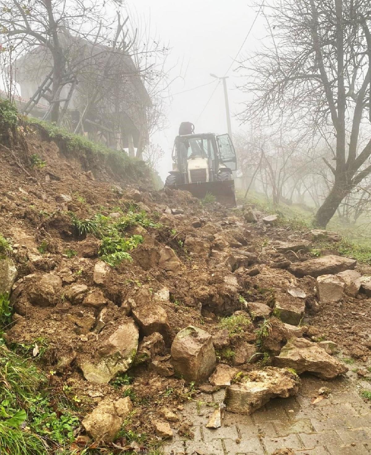 Yerel Ekipler Hızla Hareket Geçti