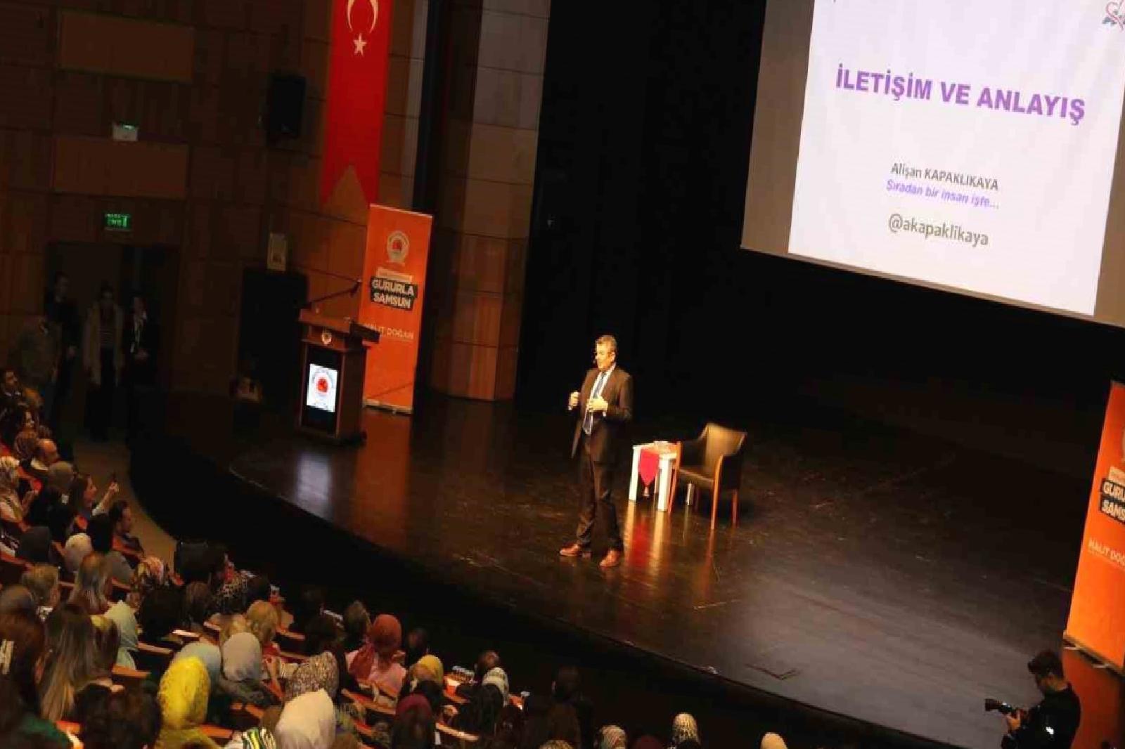 Samsun'da İletişim ve Anlayış Konferansı