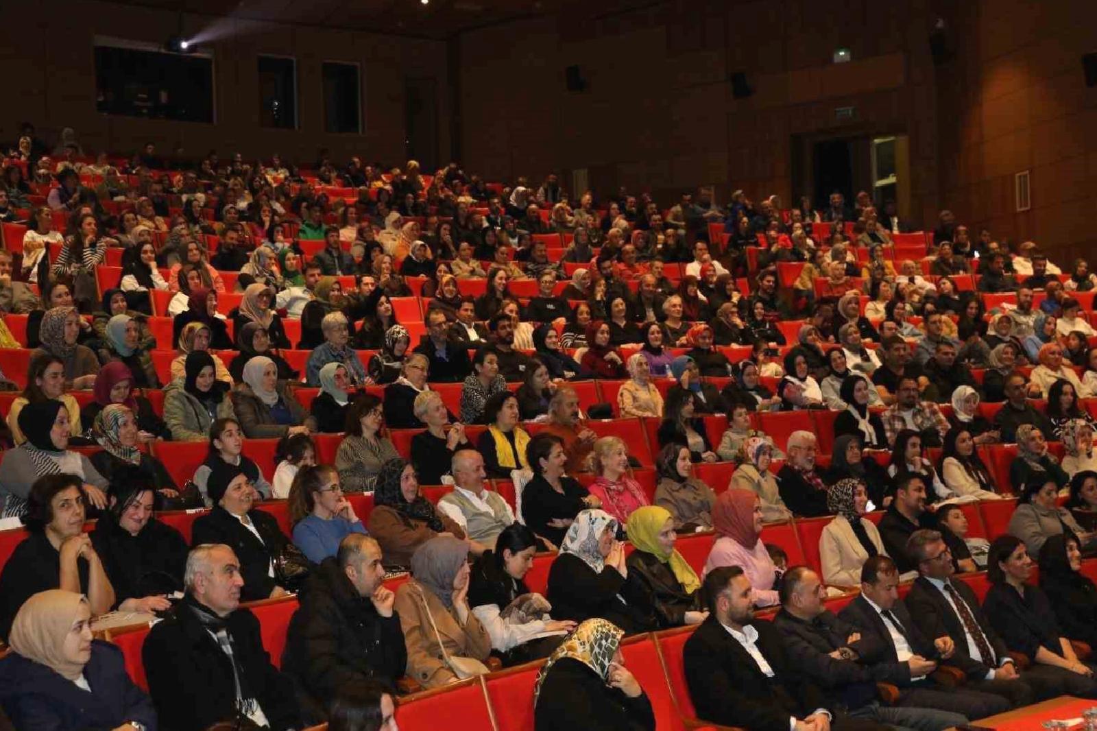 Katılım Yoğun Oldu