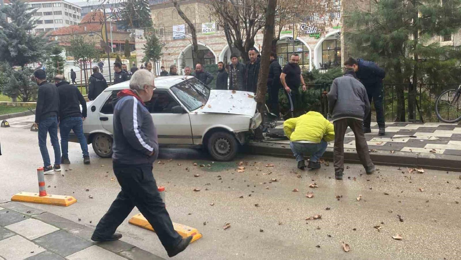 Polis ve Yardım Ekipleri