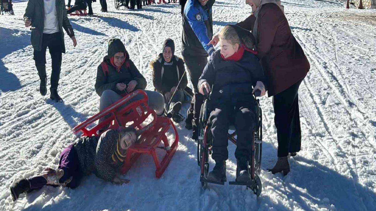 Kayak ve Eğlence Dolu Bir Gün