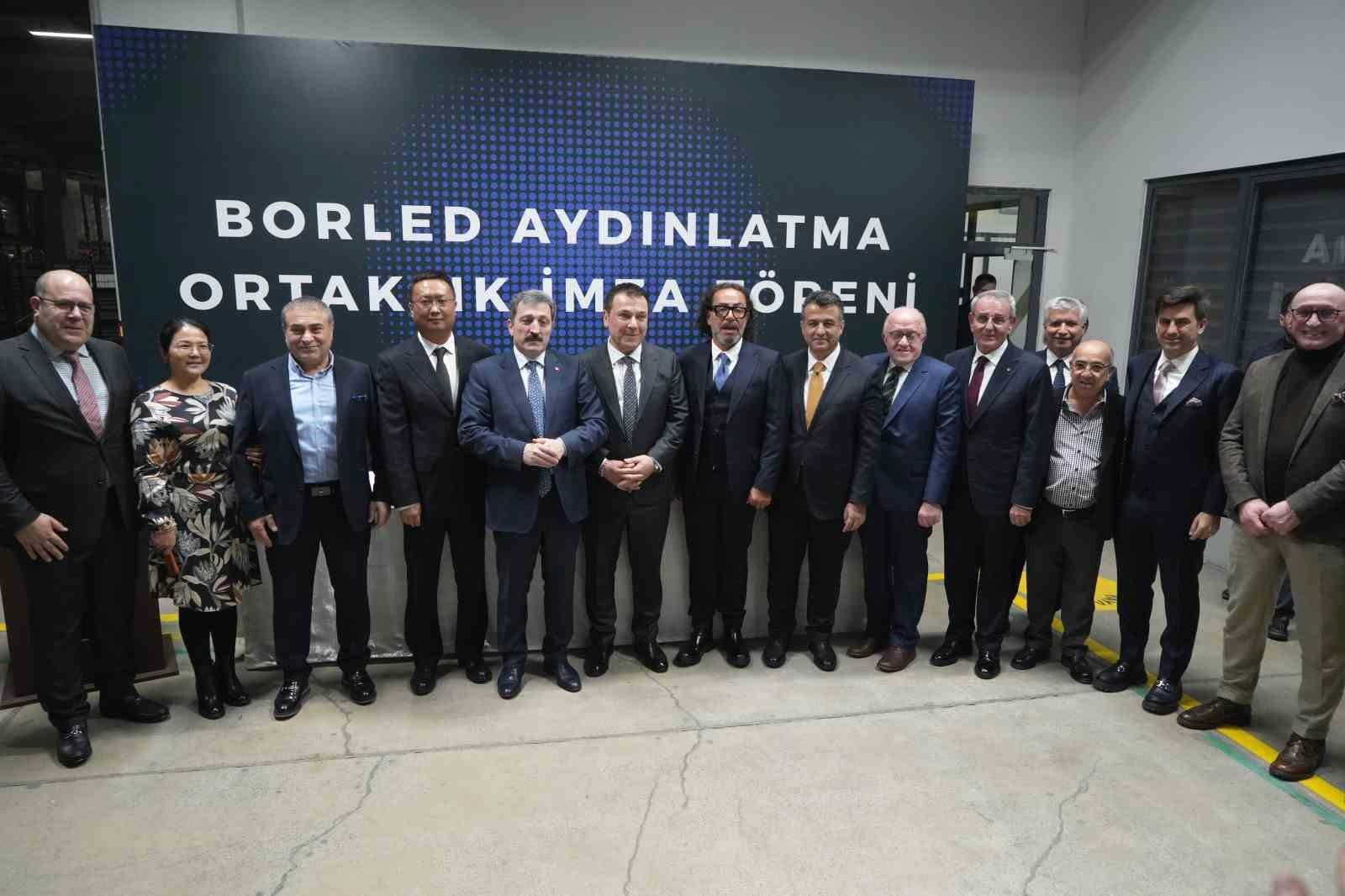 Samsun'daki Aydınlatma Fabrikasına Çinli Şirketten Güçlü Ortaklık