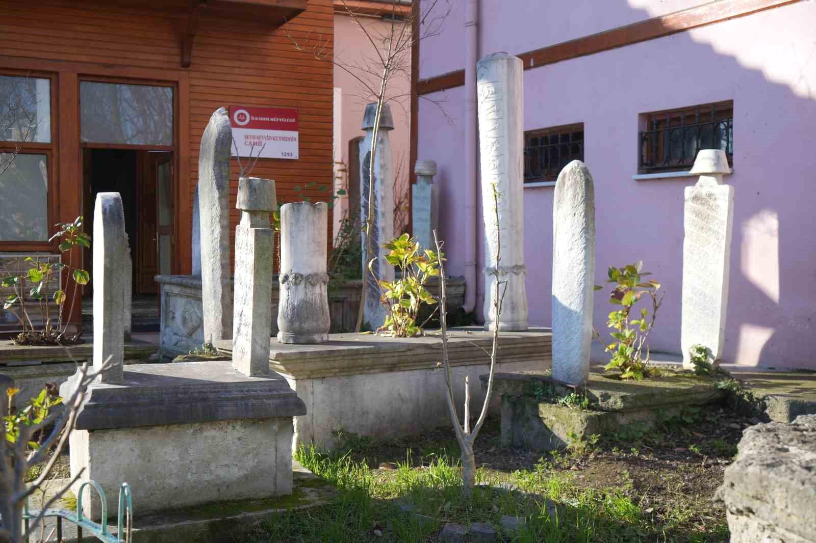 Seyyid Kutbiddin Camii ve Türbesi Hakkında Bilgiler