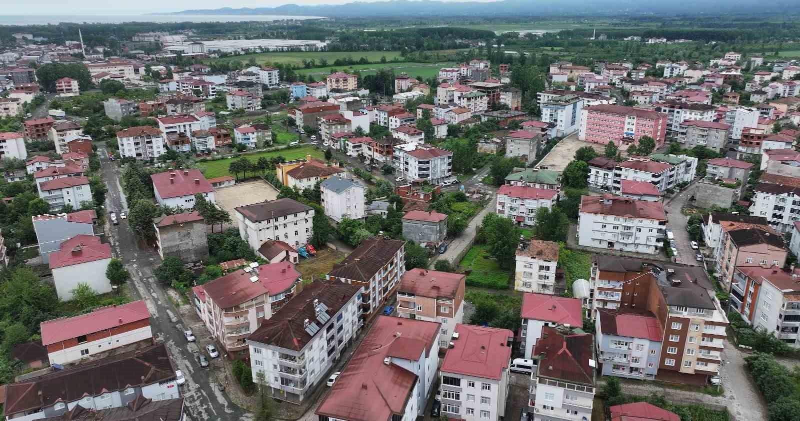 Coğrafi Zorluklar ve Geniş Hizmet Ağı