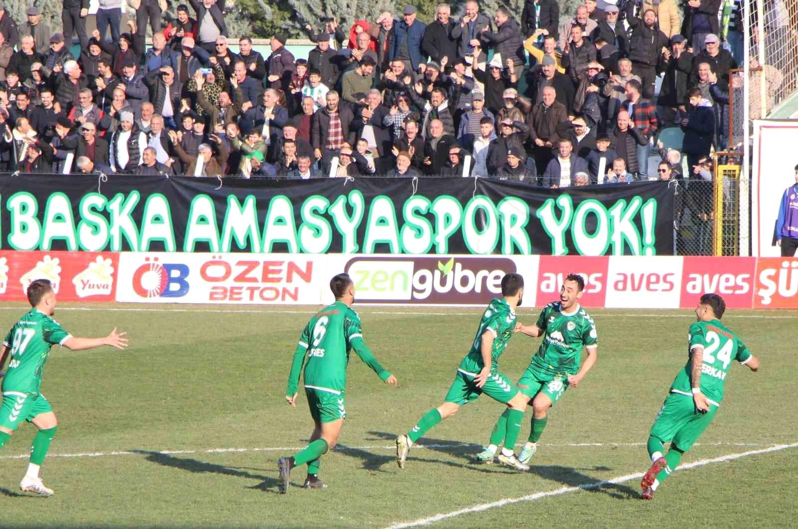 Amasyaspor, Çayelispor'u Konuk Etti: 3-1'lik Galibiyet