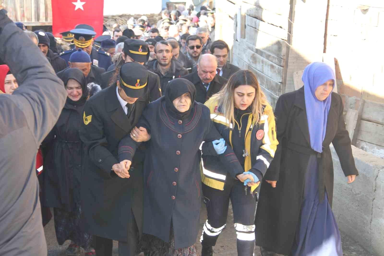 Şehit Piyade Sözleşmeli Er Mustafa Uslu, Son Yolculuğuna Uğurlandı