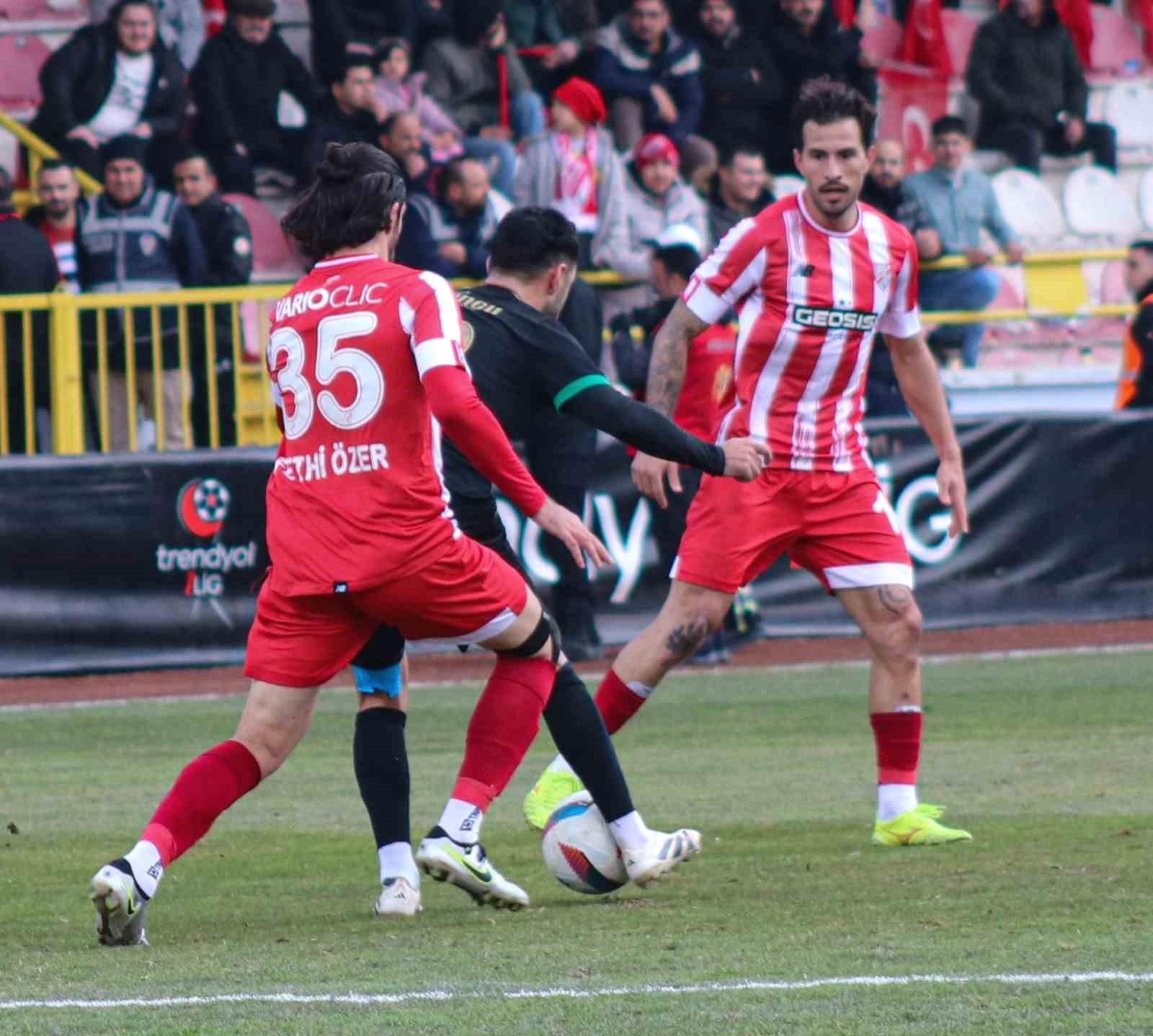 Boluspor ve Amed Sportif Faaliyetler Arasında Kıran Kırana Bir 0-0 Beraberlik