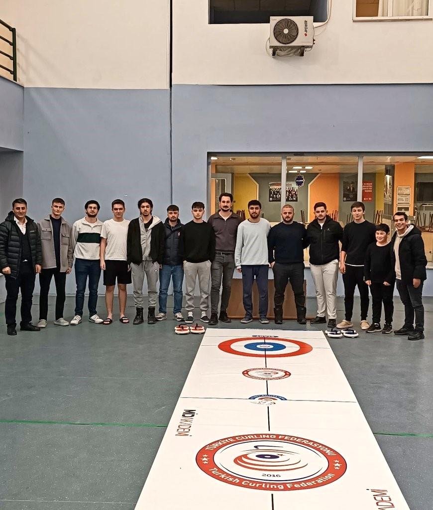 Floor Curling Nedir?