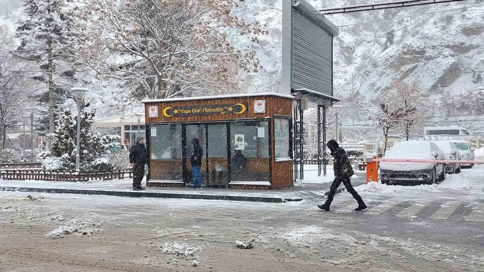 Belediye ve İl Özel İdaresi Ekipleri Görev Başında