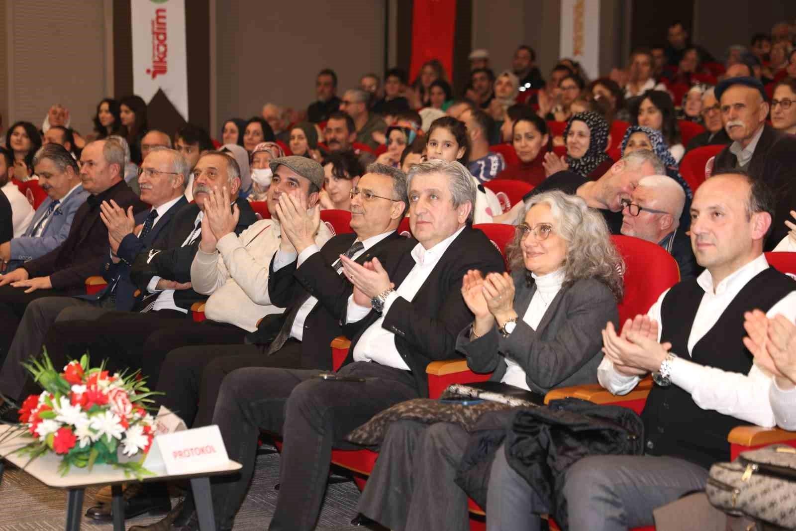 Türk Halk Müziği Konseri, Genç Yetenekleri Sahneye Taşıdı