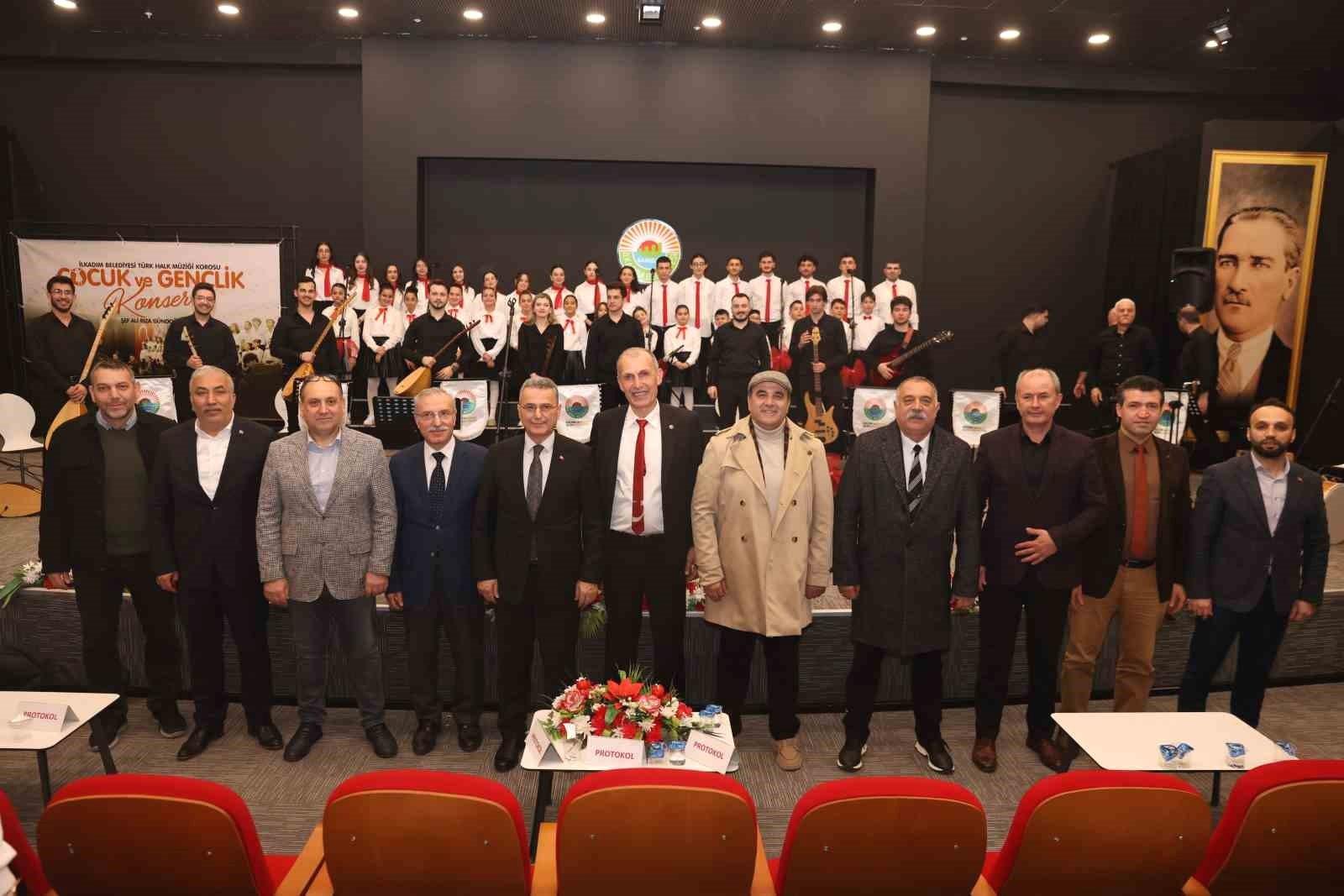 İlkadım Çocuk ve Gençlik Korosu ile Enfes Türk Halk Müziği Konseri