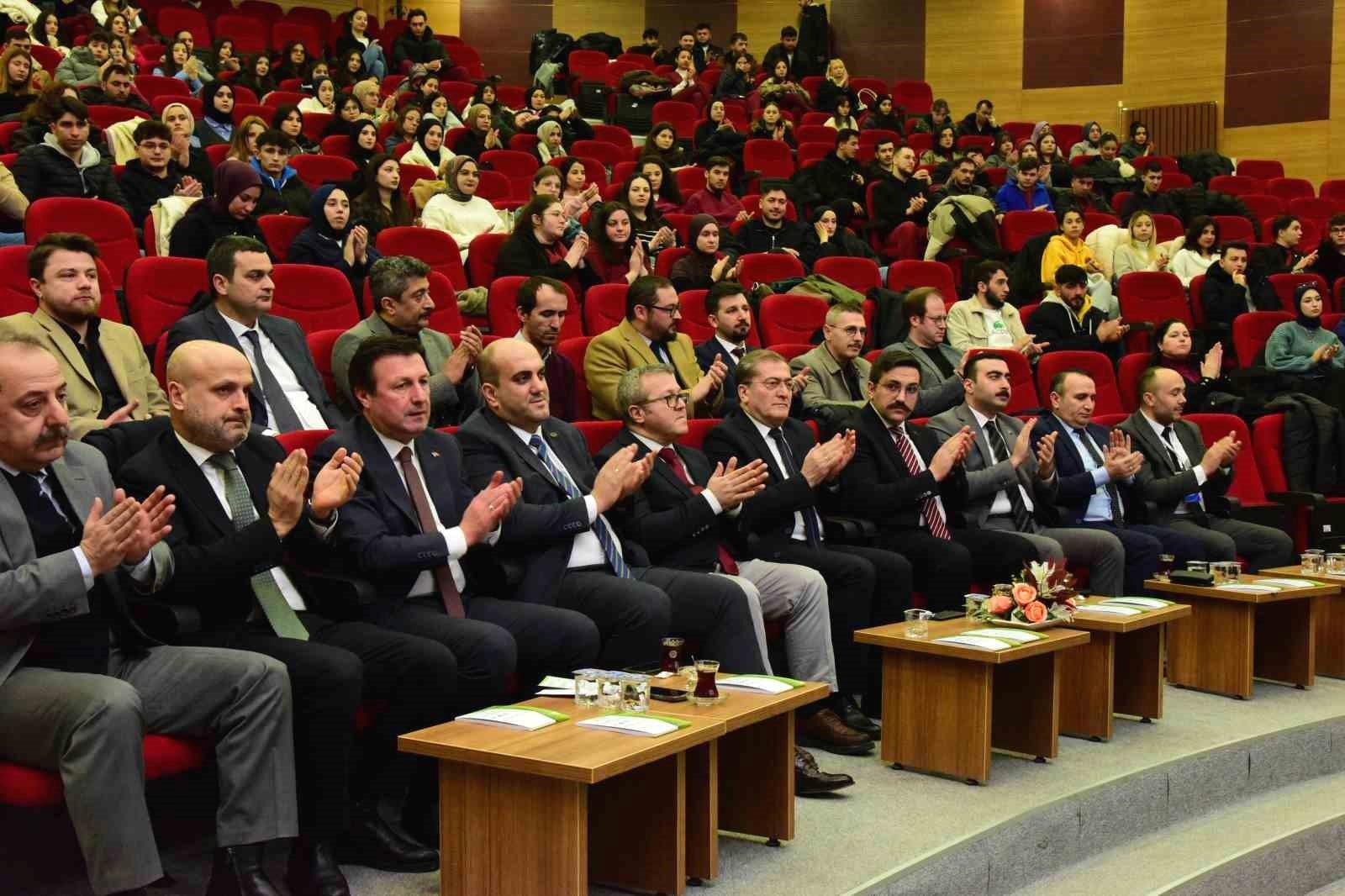 Kastamonu'da Antimikrobiyal Direnç ve Sağlık Konferansı Düzenlendi