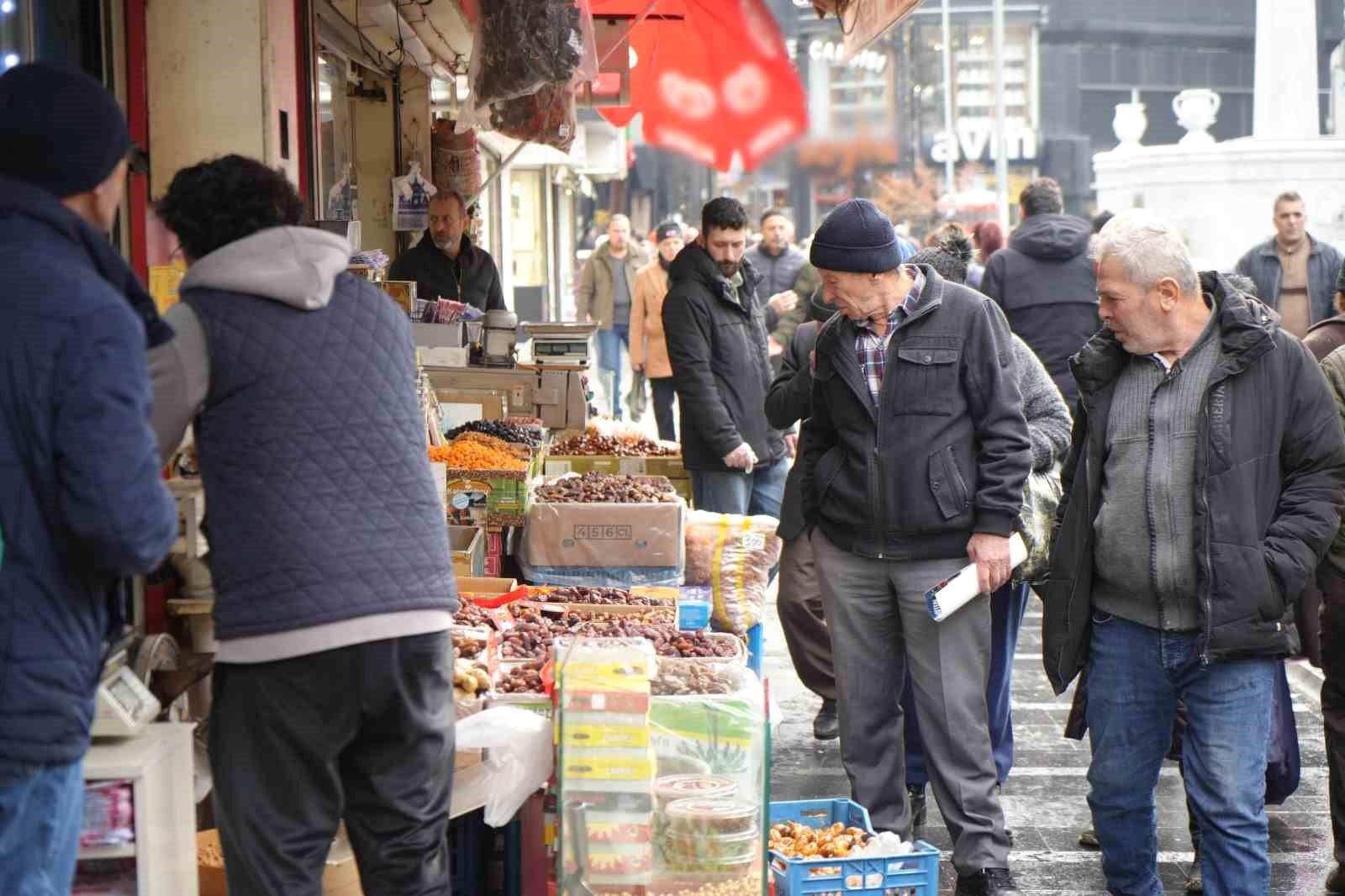 Ramazan Alışverişinin Getirdiği Canlılık