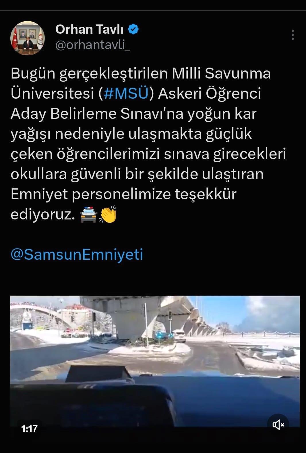 Samsun'da Kar Yağışı, Öğrencileri Sınava Taşımak için Polisi Seferber Etti