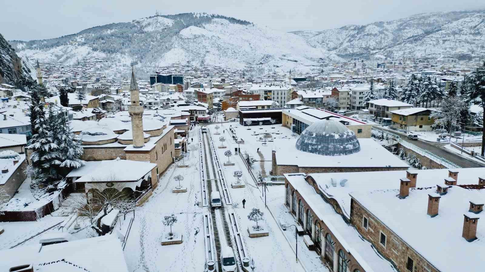 Yazın Kışın Güzelliği