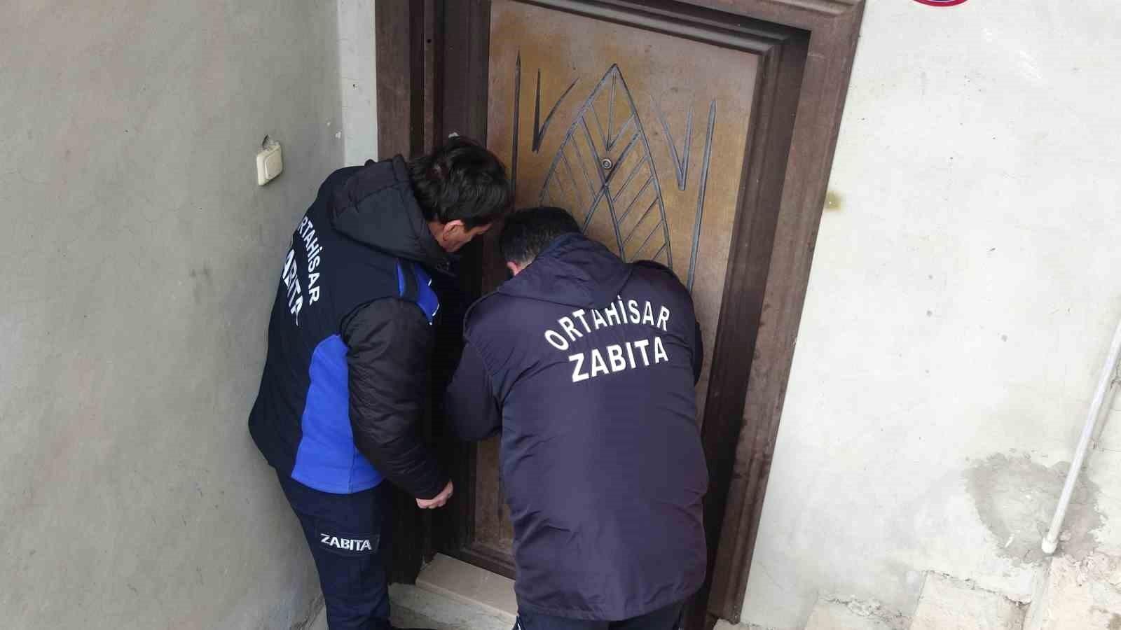 Trabzon'da 5 Katlı Binada Toprak Kayması: 1 Yaralı ve 5 Kişi Tahliye Edildi