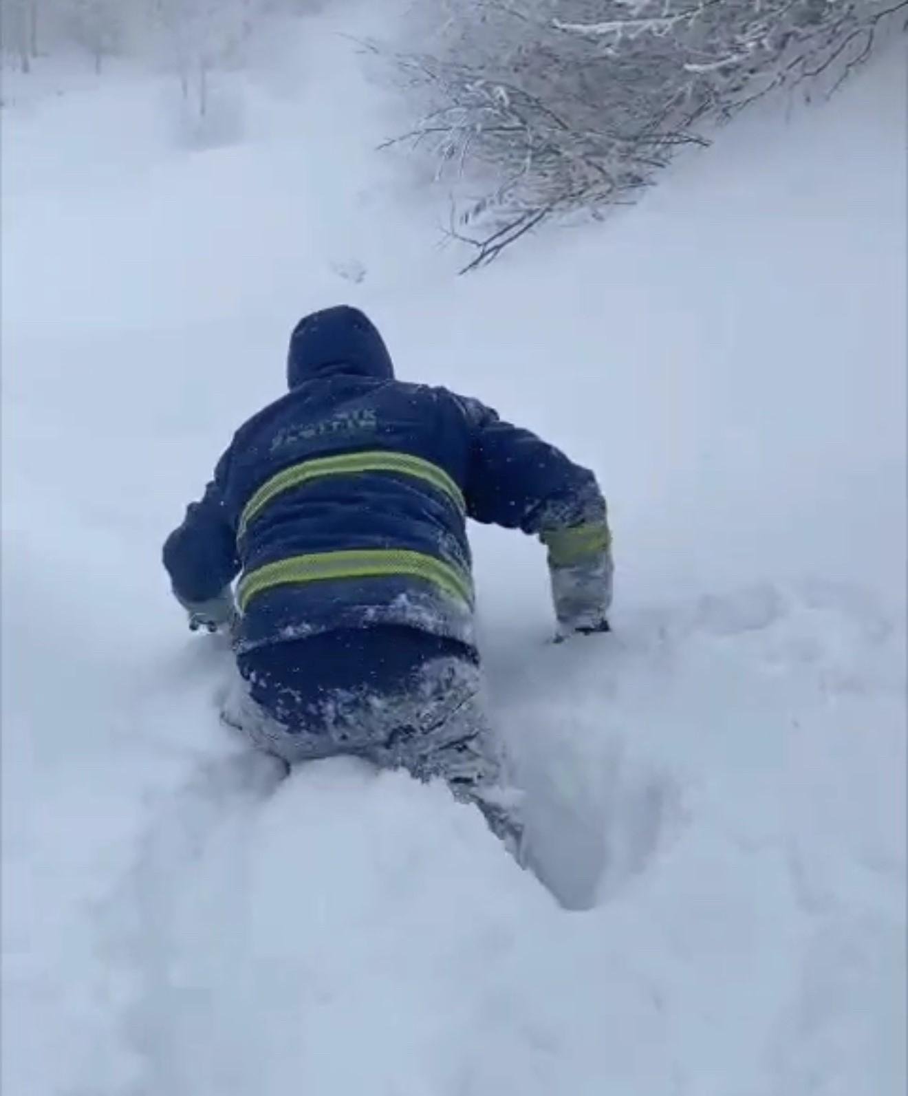 Erbaa'da Zorlu Kış Şartları ve Elektrik Arızalarıyla Mücadele