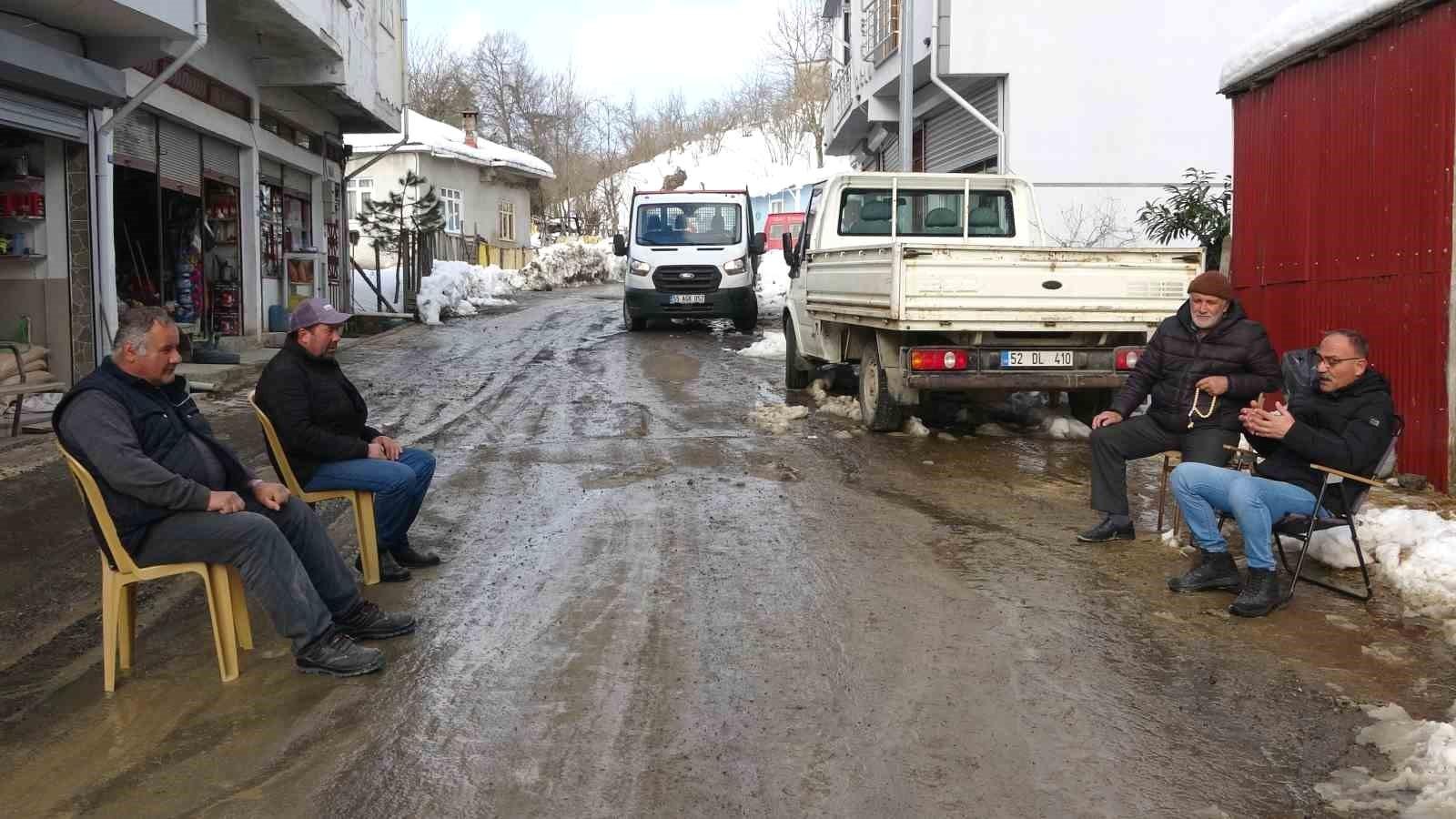 Bir Adımla İki Şehirde İftar: 1 Dakikada Fark Yaratıyorlar