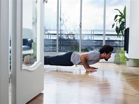 Evde Spor Yapmanın Pratik Yolları ve Egzersiz Seti Önerileri