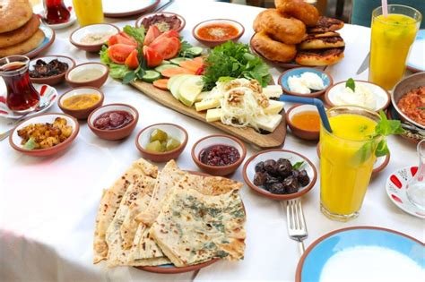 Sağlık ve Zindelik İçin Dengeli Kahvaltı Tarifleri
