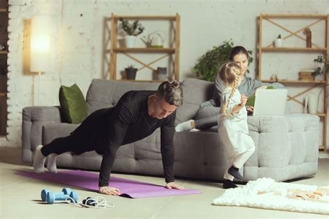 Spor Salonuna Gitmeden Evde Formda Kalmanın Yolları